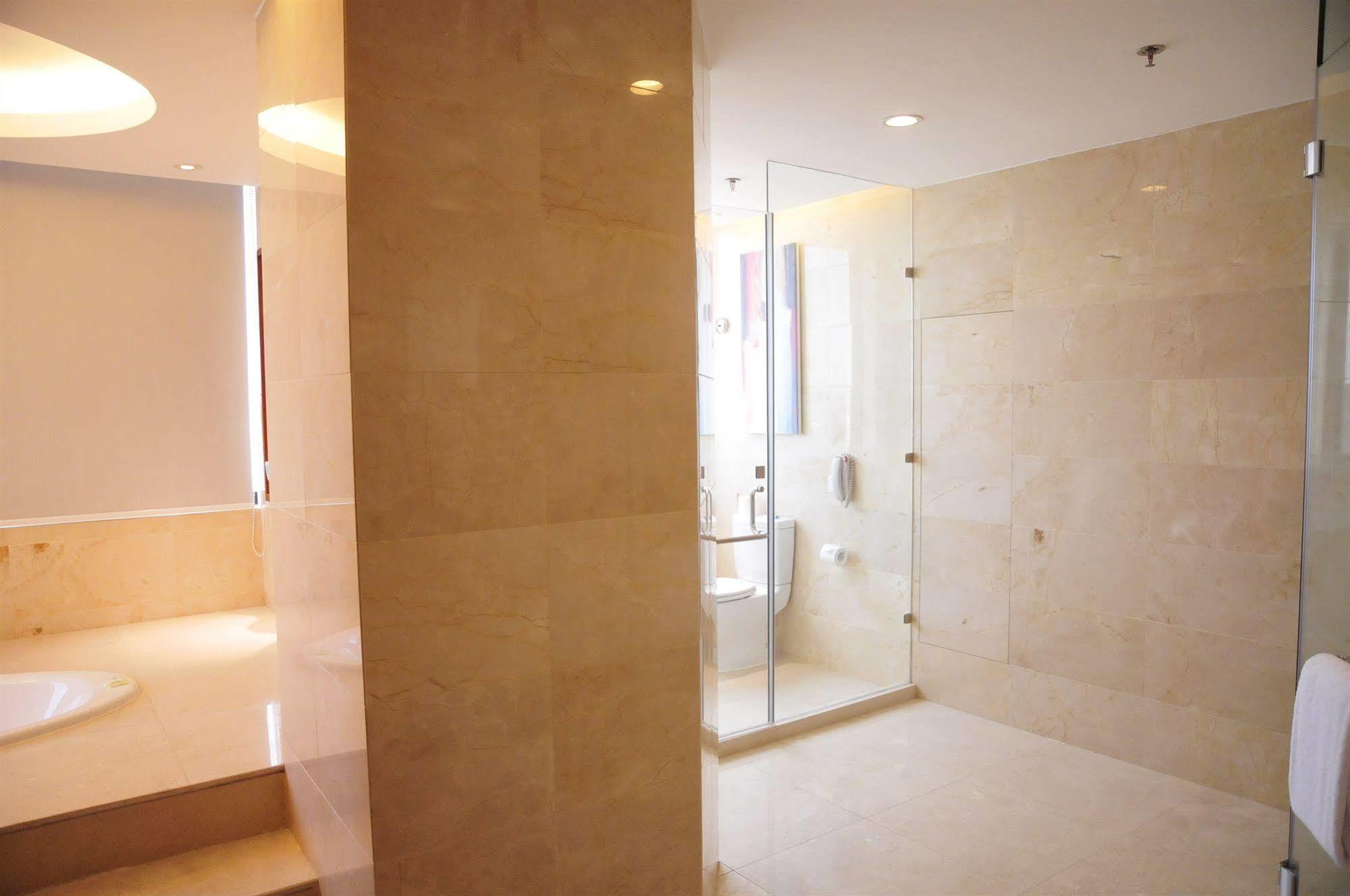 Four Points By Sheraton Taicang Экстерьер фото