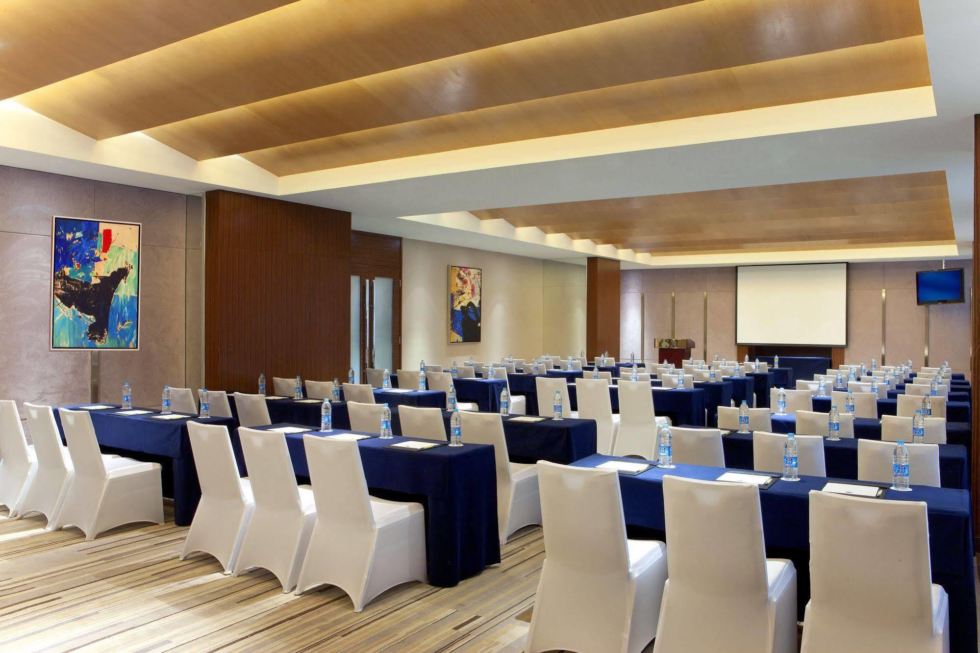 Four Points By Sheraton Taicang Экстерьер фото